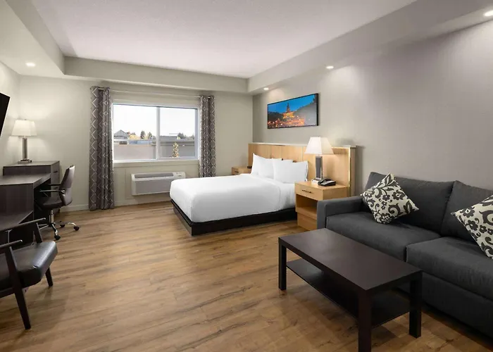 Baymont By Wyndham West Edmonton